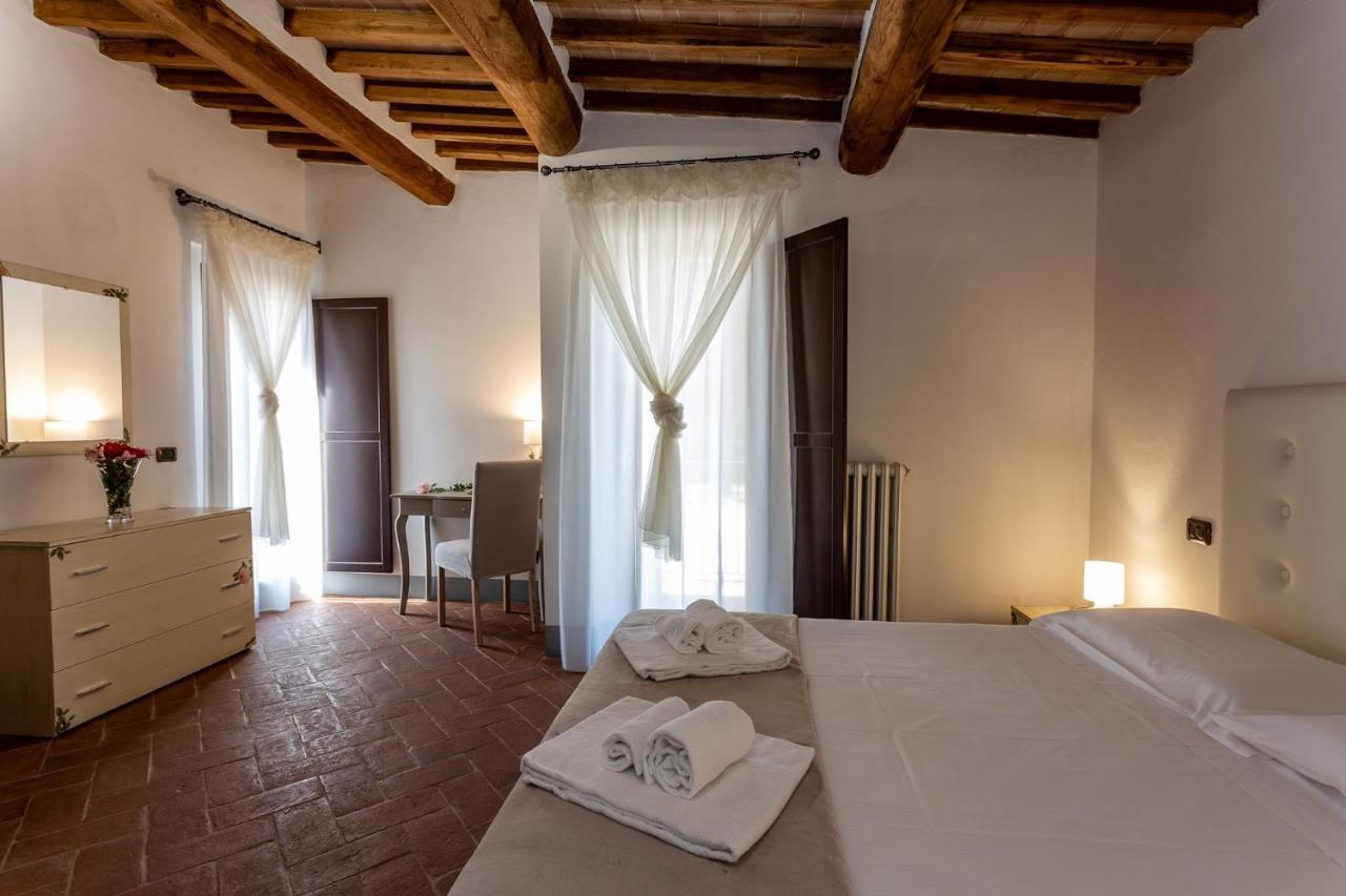 Aparthotel Il Borgo Di Terrensano à Sienne Extérieur photo