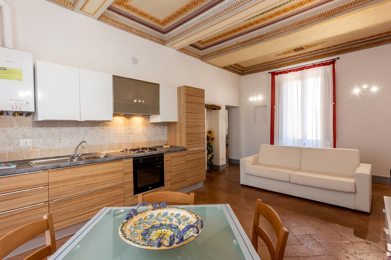 Aparthotel Il Borgo Di Terrensano à Sienne Extérieur photo