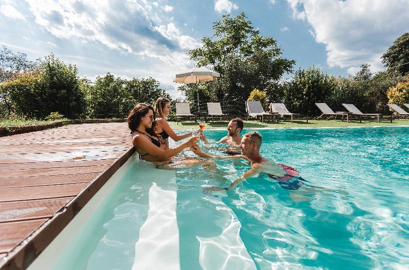 Aparthotel Il Borgo Di Terrensano à Sienne Extérieur photo