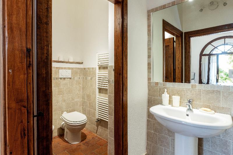 Aparthotel Il Borgo Di Terrensano à Sienne Extérieur photo