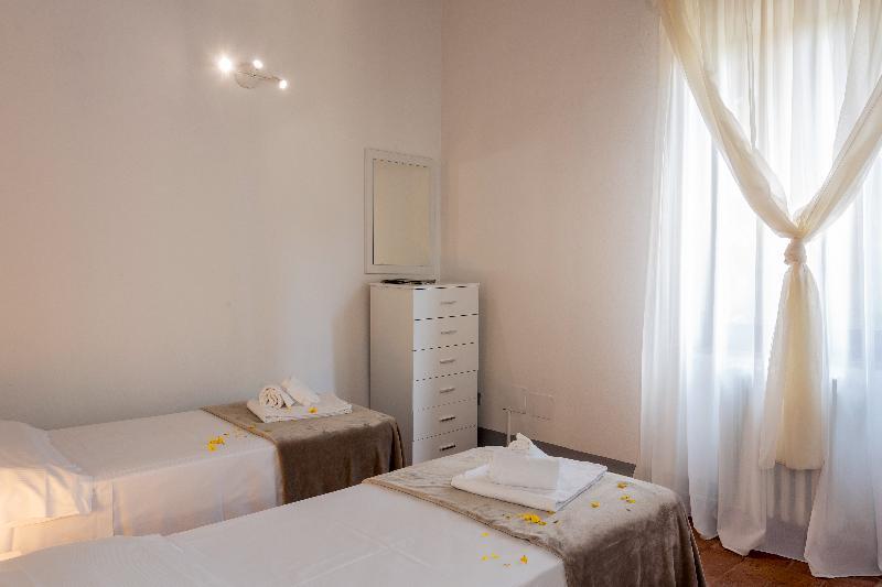 Aparthotel Il Borgo Di Terrensano à Sienne Extérieur photo